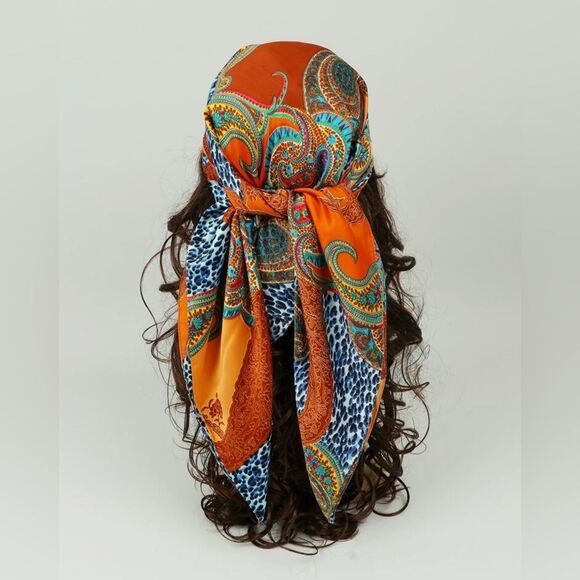 Vibrant Paisley and Leopard Print Scarf G19 - Picture 2 of 5